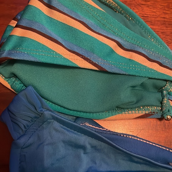 Bikini - Picture 4 of 4